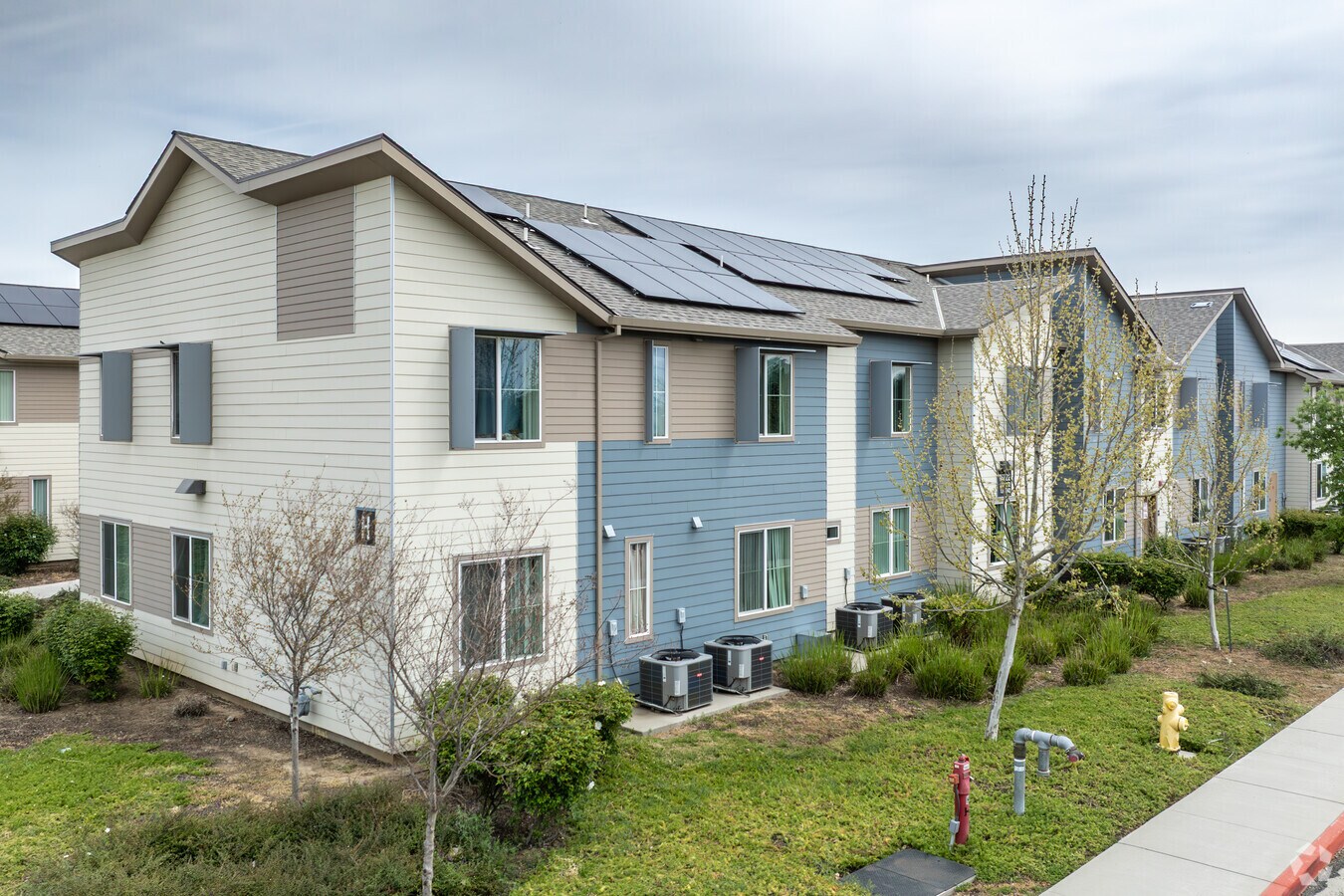 Alternate Building Photo - Esperanza Crossing