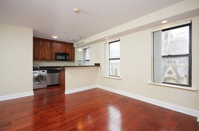 Building Photo - 1125 12th St NW Rental