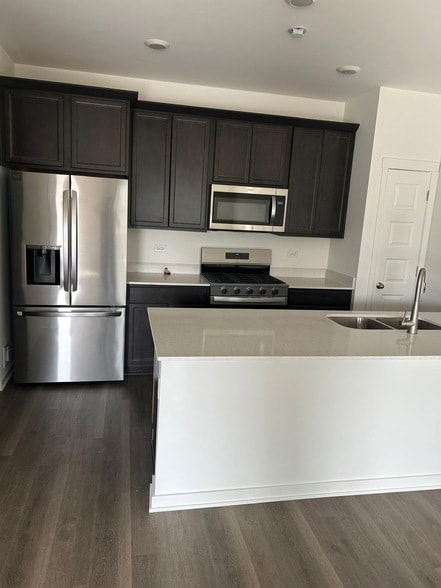 2270 Barbera Dr