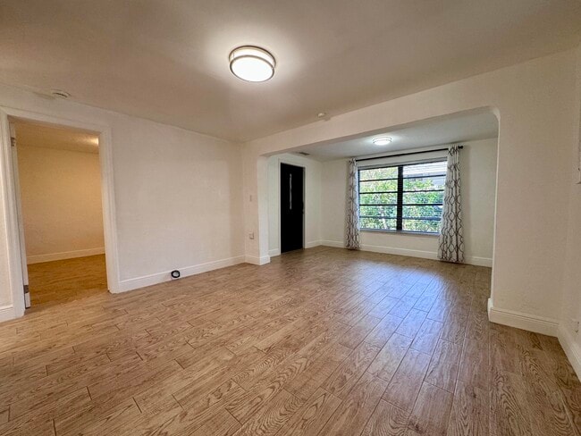 2390 SW 18th Ave
