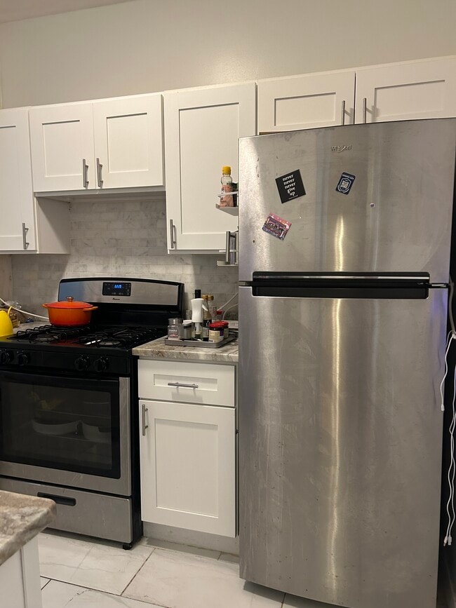 Photo - 86 Glenville Ave Unit Apt 2