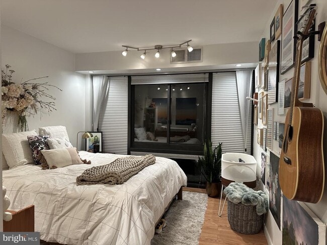 Photo - 1530 Key Blvd Apartamento Unidad 930