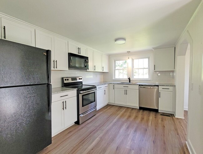 Photo - 19095 Tandy Rd