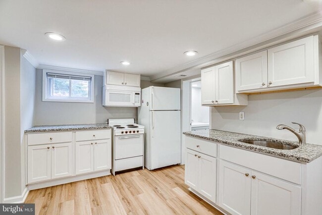 Photo - 1519 N Stafford St