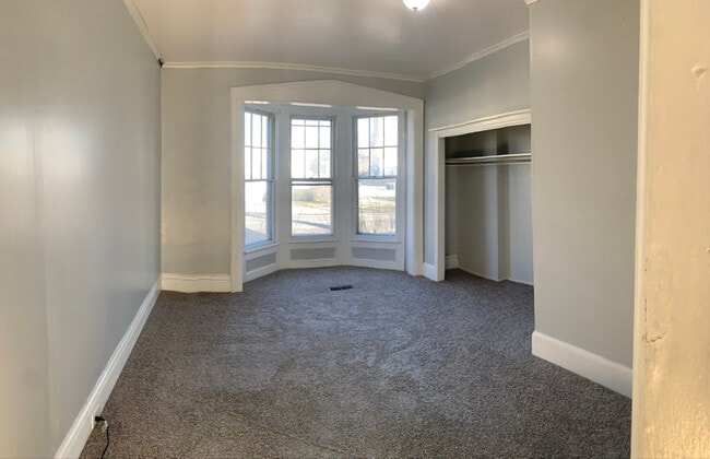 Photo - 131 Caledonia St Unit 1 (Downstairs )