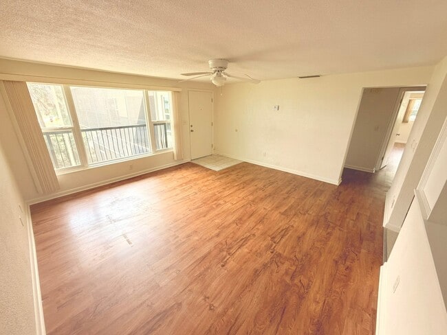 8915 Silver Lake Dr Unidad 11