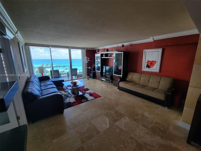 Photo - 5151 Collins Ave Unit 1036