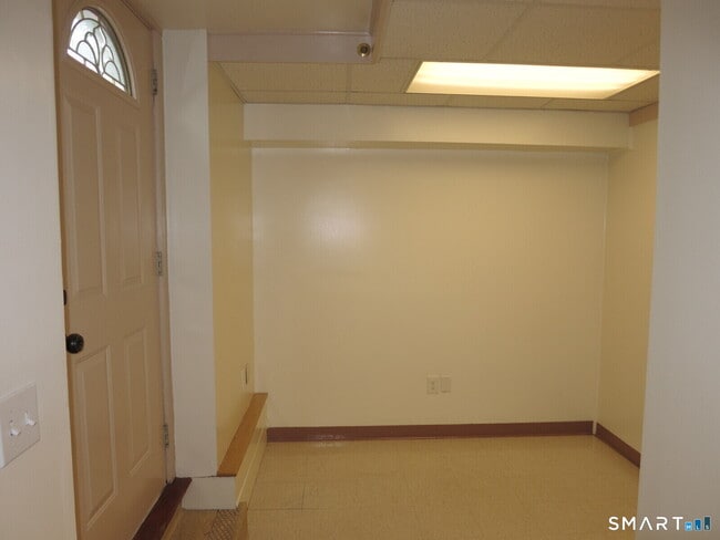 232 S Main St