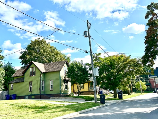 Photo - 1211 21st St