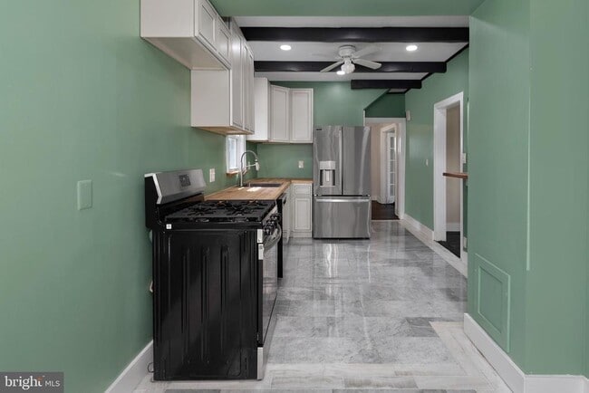 131 W Franklin Ave
