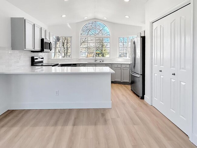 Photo - 5317 N Candlestick Ave