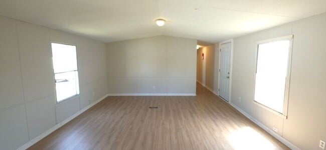 Photo - Spacious Dacula Mobile Home