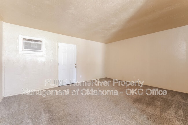 Photo - 3906 S Hudson Ave