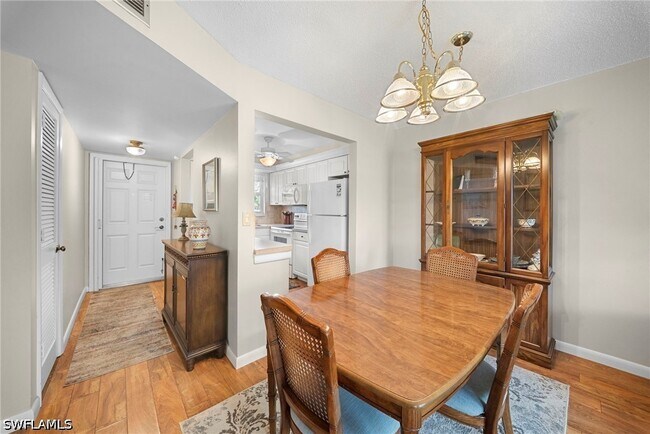 400 Forest Lakes Blvd Unit 204