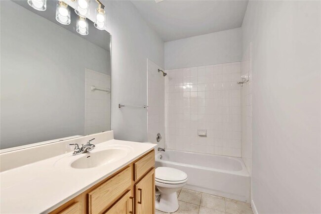 Photo - 2900 S Lakeline Blvd Unit 122