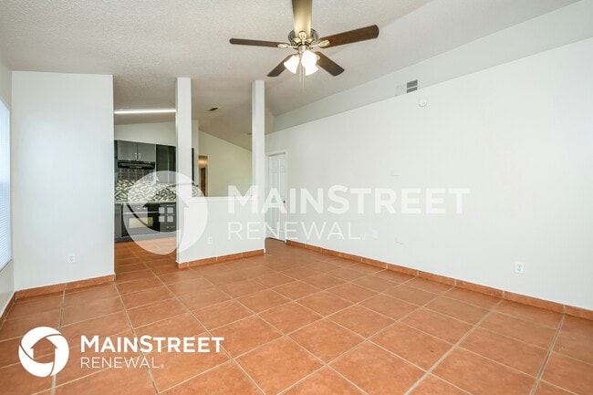 Photo - 9751 Red Clover Ave