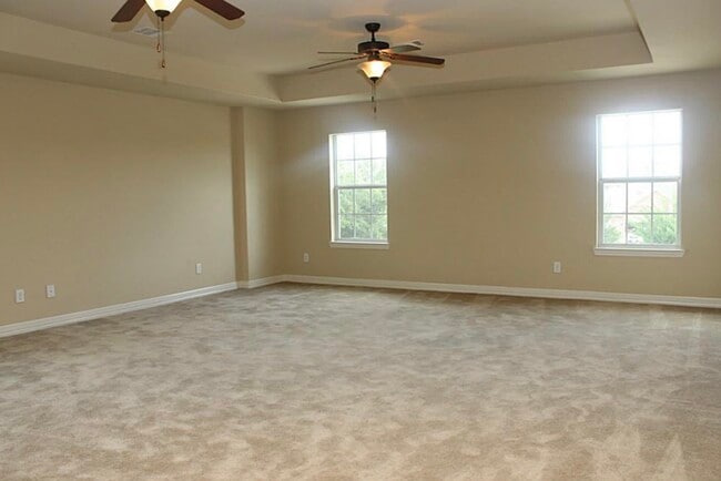 Photo - 2510 Pembroke Springs