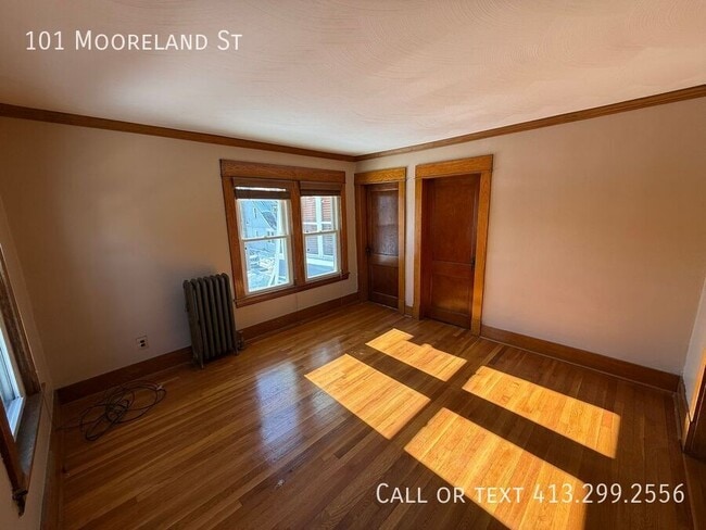 Photo - 101 Mooreland St