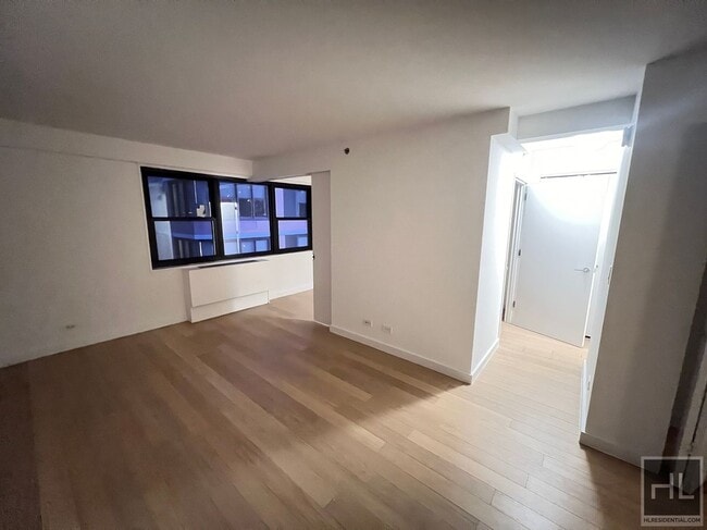 Photo - East 39th Street Unit 22A