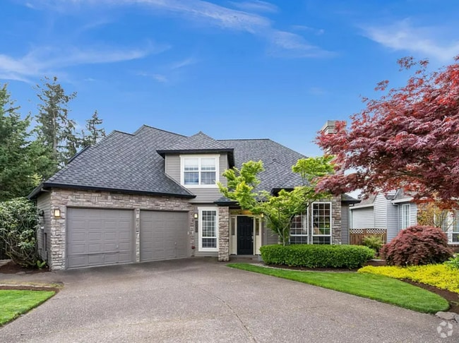 Building Photo - Spacious 4-Bedroom Home with Chef’s Kitche...