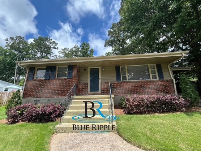 3BR/1Bth with Covered Patio and Large Stor... - 3BR/1Bth with Covered Patio and Large Stor... House