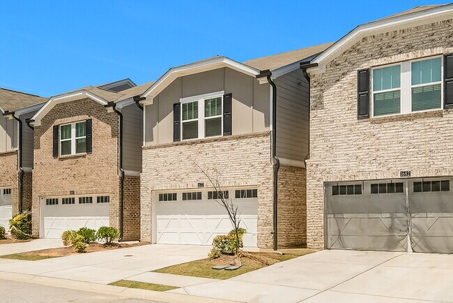 Photo - 1672 Villageside Ct