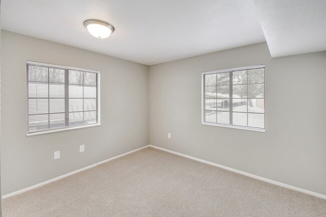 Stone Crest Apartments