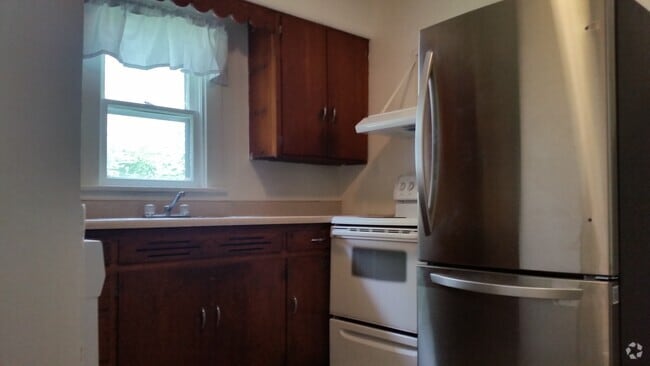 Building Photo - 580 Harrison Ave Rental