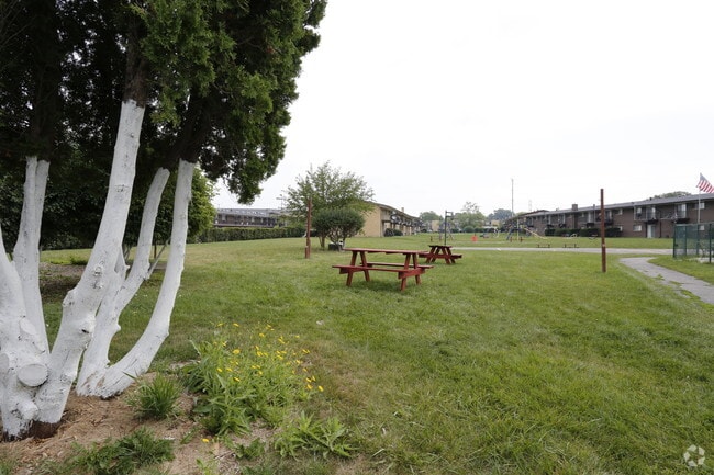 Briarwood Apartments