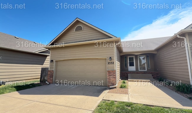 Building Photo - $1575 - COMING SOON! 4 bedroom/ 2 bathroom - Gorgeous newly remodeled townhome!