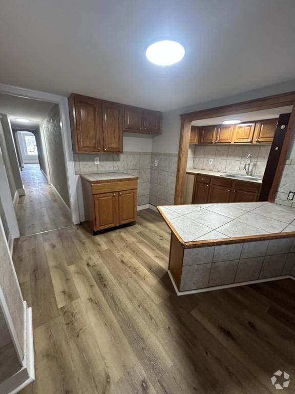 Building Photo - 77 St Clair St Rental