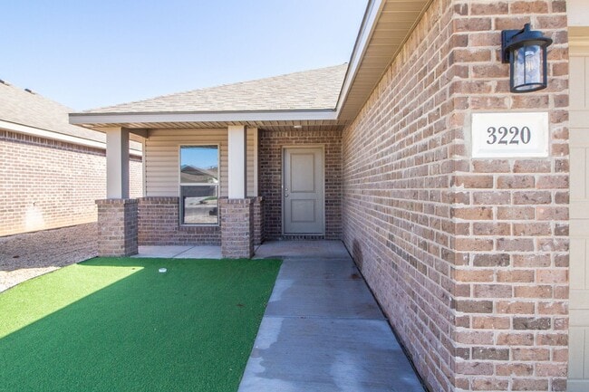 Photo - JULY PRE-LEASE! 3/2/2 Harvest Subdivision in Wolfforth