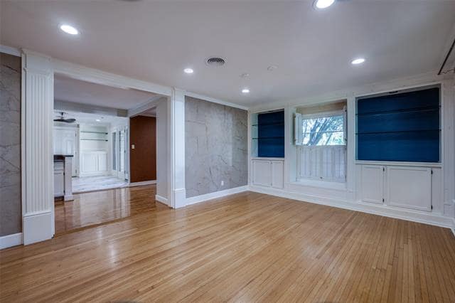 Photo - 2129 Elmwood Blvd