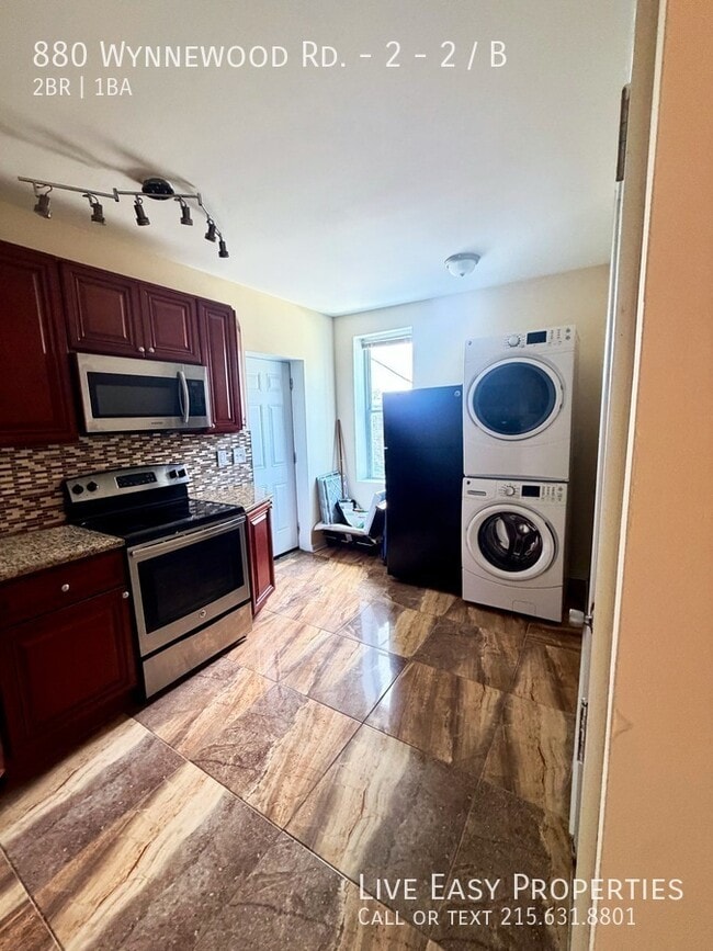 Photo - 880 Wynnewood Rd Unit 2 / B