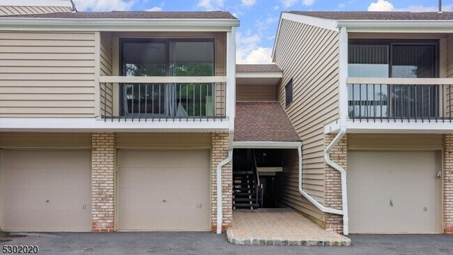 Photo - 12 Evergreen Dr
