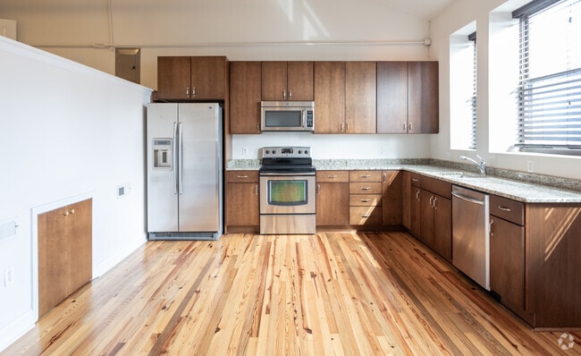 The Calvert School Apartments