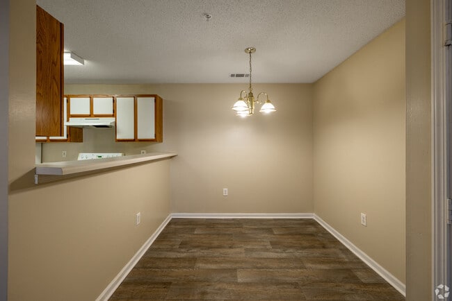 Forest Pointe Apts