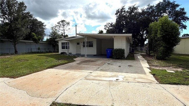 1425 Hester Dr