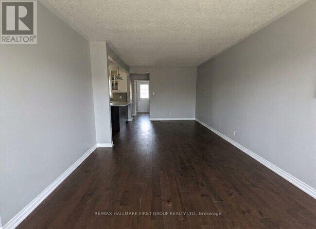 Photo - 15 Thorncroft Crescent