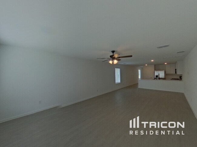 Photo - 803 Ponderosa Ln