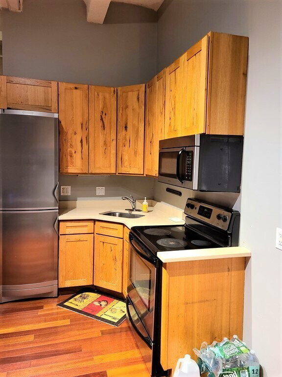 Photo - 12 Stoneholm St Unit 426