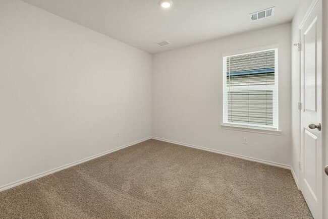 Photo - 6026 Primrose Rd