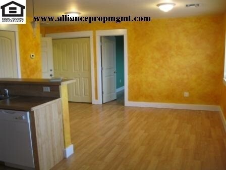 Photo - MONTH TO MONTH!!!Great pet friendly Condo Unit 14