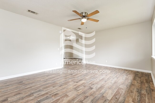 Photo - 1033 Quincy Dr