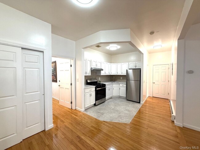 Photo - 235 Starr St Unit 1R