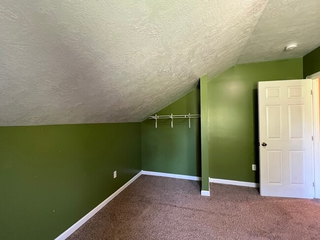 Photo - 27339 Rutland Hollow Rd Unit Apt 1