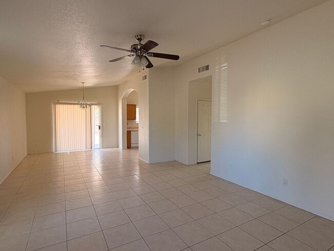 Photo - 3Bed 2Bath West Side Home