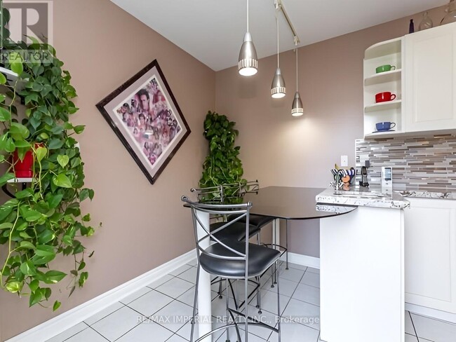 Photo - 16 Gloxinia Crescent