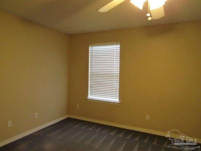 Photo - 133 Windward Ct