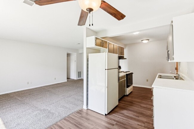 Ashbury Apartments
